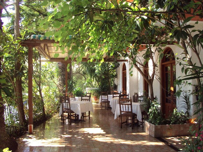 Alexandros B Hotel Nikiana Buitenkant foto